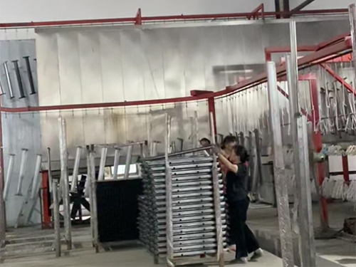 华辉工厂生产车间